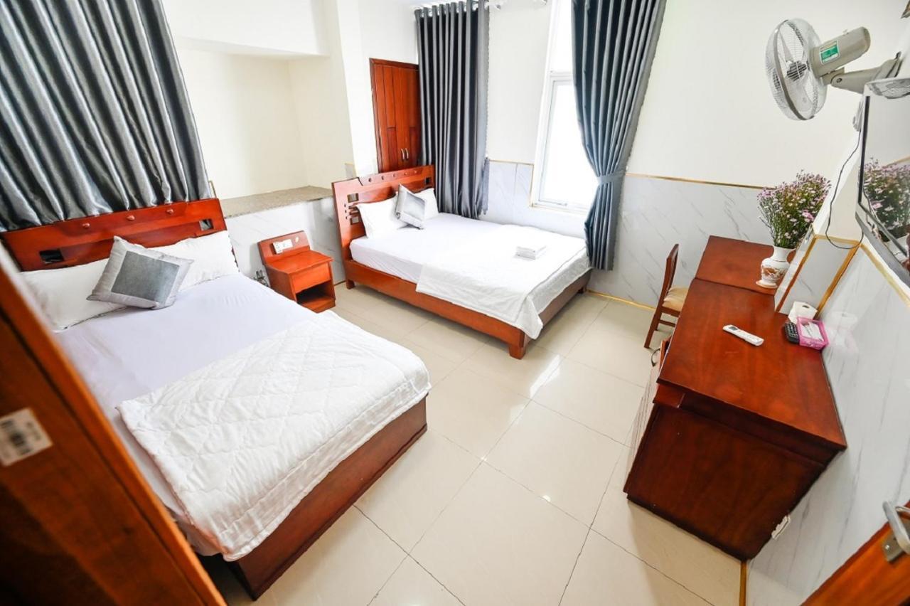 An Binh 2 Hotel Ho Chi Minh City Exterior photo